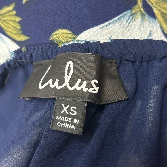 Lulus Navy Blue Floral Elated Energy Convertible Sleeveless Romper Shorts Sz XS - Picture 12 of 13